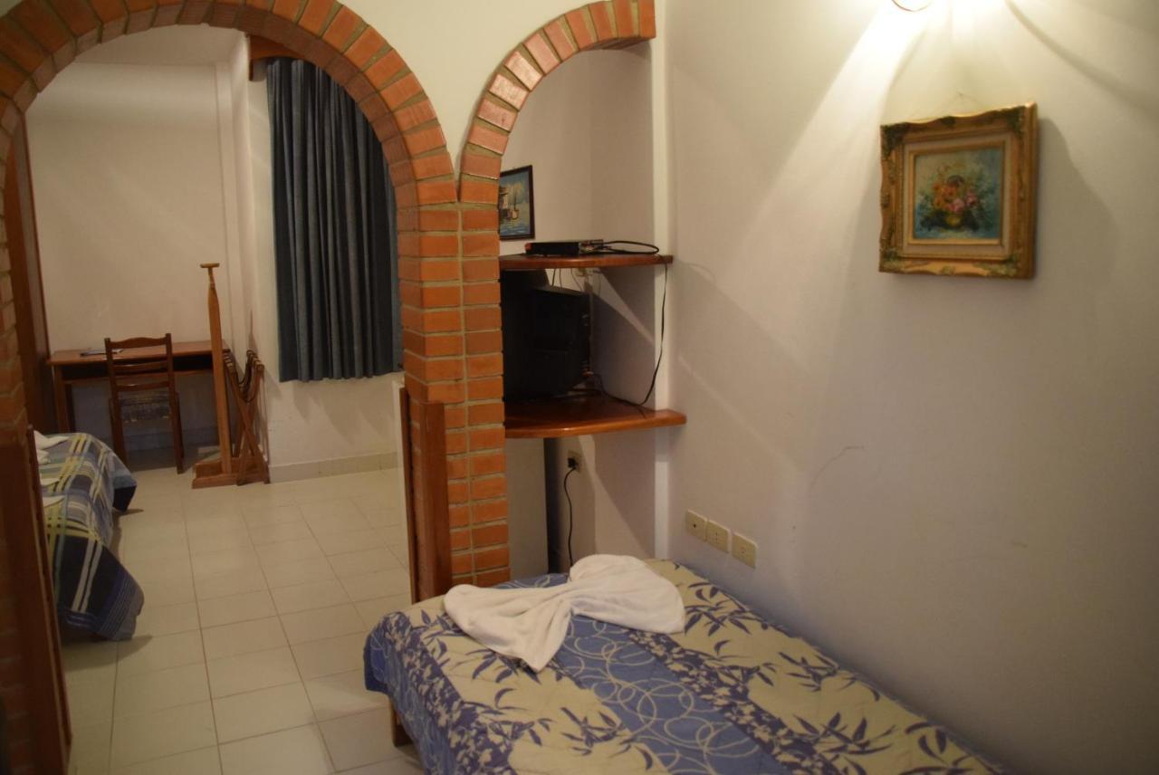 Hotel Portal Del Sol Ασουνσιόν Εξωτερικό φωτογραφία