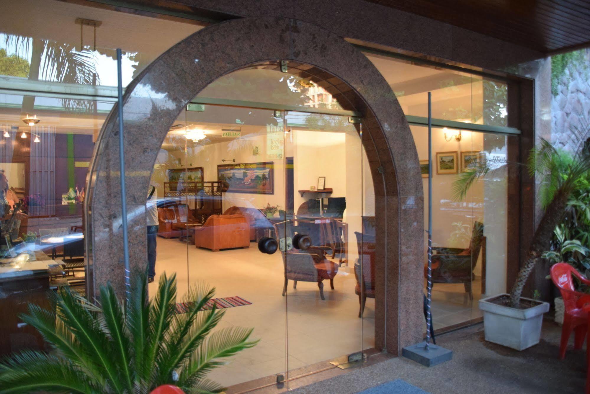 Hotel Portal Del Sol Ασουνσιόν Εξωτερικό φωτογραφία